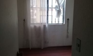 Departamento 3d 2b Terraza Edificio 4 Pisos Metro Hospitales