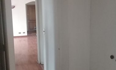 Departamento 3d 2b Terraza Edificio 4 Pisos Metro Hospitales