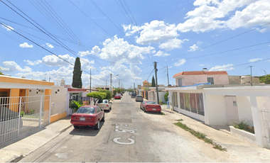 Remate Hipotecario de CASA CON 3 RECAMARAS EN FRANCISCO DE MONTEJO,  MERIDA, YUC