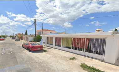 Remate Hipotecario de CASA CON 3 RECAMARAS EN FRANCISCO DE MONTEJO,  MERIDA, YUC