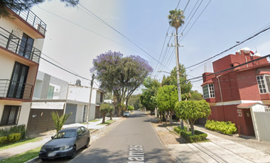 ¡¡Invierte Inteligente, Compra en Remate !!Venta de Hermosa Casa en Exclusiva Zona, Col. Lomas Estrella, CDMX