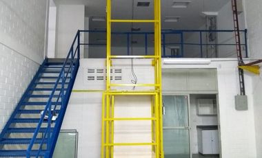 45404 Bodega en arriendo en el sector La Candelaria