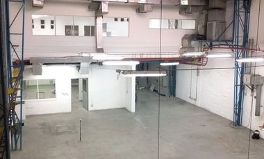 45404 Bodega en arriendo en el sector La Candelaria