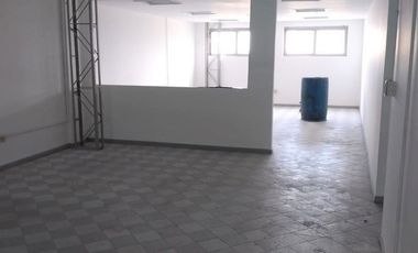 45404 Bodega en arriendo en el sector La Candelaria