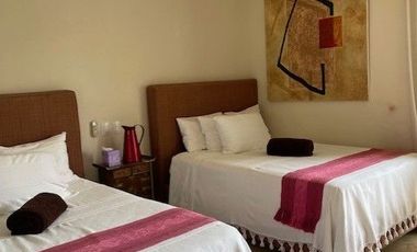CASA EN VENTA ZONA SUR EN EXCLUSIVO FRACCIONAMIENTO EN CUERNAVACA, MORELOS.