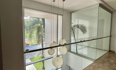 Samborondon, Vendo/alquila Hermosa Casa 6 Dorm. Amoblada con Piscina