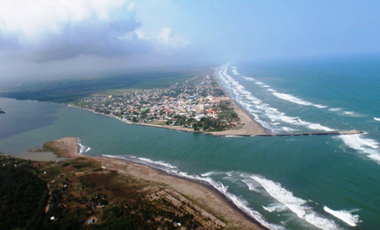 TERRENO EN VENTA CON PLAYA Y RÍO EN TECOLUTLA VERACRUZ | ARLETTE FLORES