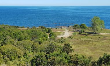 Espectacular Parcela de 5000m2 en Huape, Corral en primera línea al mar
