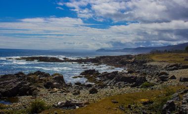 Espectacular Parcela de 5000m2 en Huape, Corral en primera línea al mar