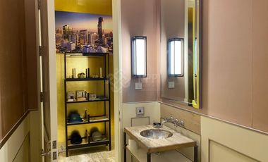 Penthouse for sale - The Ritz-Carlton Residences