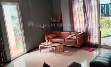 For Sale Stylish House Semi Furnished in Grand Cibubur – LT 216m², LB 167m². P3.91.07.24
