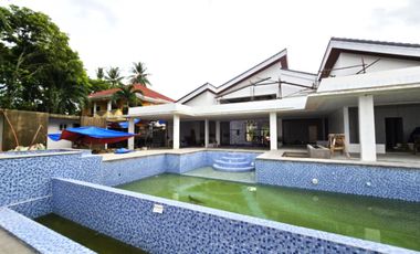 Beach House for sale in Carmen Cebu!