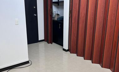 VENDO OFICINA,  OCTAVO PISO, CERCA CLUB CAMPESTRE CALI