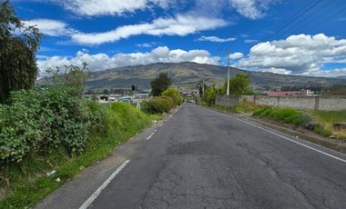 TERRENO EN LA VÍA A GUAPANTE