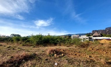 Terreno en venta en Tepoztlán Morelos, plano con vista.