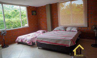 EN VENTA CASA CAMPESTRE EN SANTAGUEDA