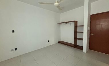 CASA EN RENTA EN CIUDAD DEL CARMEN, CAMPECHE.