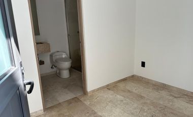 CASA EN VENTA EN LA ESPIGA CON CUARTA RECAMARA  Y BAÑO COMPLETO EN PLANTA BAJA