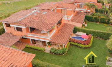 EN VENTA CASA CAMPESTRE EN SANTAGUEDA-LA ROCHELA