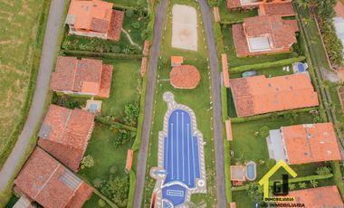 EN VENTA CASA CAMPESTRE EN SANTAGUEDA-LA ROCHELA