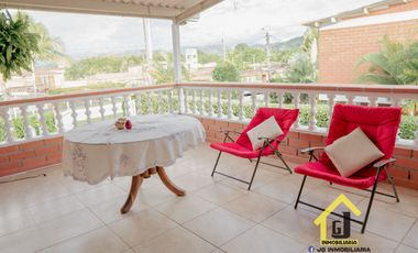 EN VENTA CASA CAMPESTRE EN SANTAGUEDA-LA ROCHELA