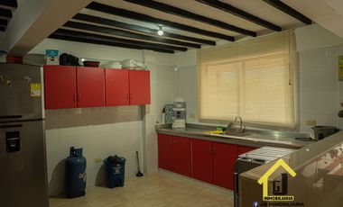 SE VENDE APARTAMENTO DUPLEX EN SANTAGUEDA