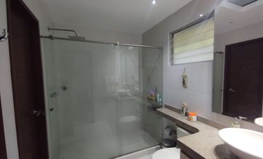 Casa en venta ubicada en Álamos