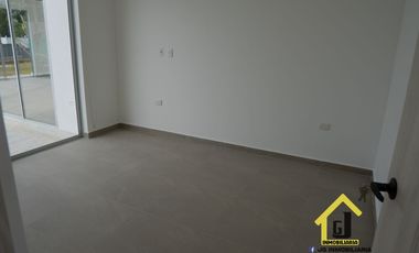 SE VENDE CASA CAMPESTRE NUEVA EN SANTAGUEDA