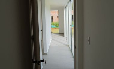 SE VENDE CASA CAMPESTRE NUEVA EN SANTAGUEDA