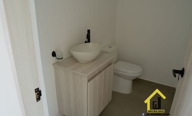 SE VENDE CASA CAMPESTRE NUEVA EN SANTAGUEDA