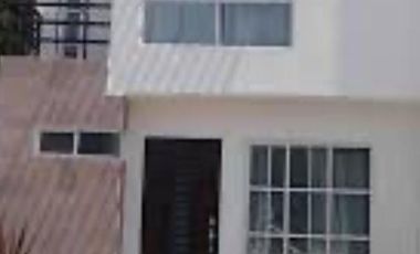 RENTA DE CASA AMUEBLADA EN LORETO SALIDA LEON SILAO