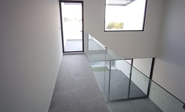 VENTA DE CASA DE 3 RECAMARAS CON ALBERCA