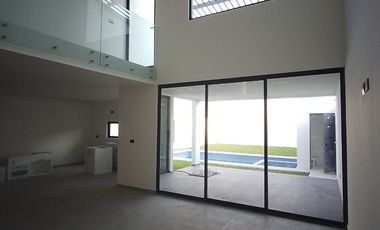 VENTA DE CASA DE 3 RECAMARAS CON ALBERCA