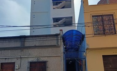 VENDO LOCAL COMERCIAL EN EL CENTRO DE COPACABANA ANTIOQUIA.