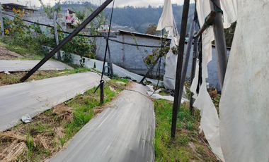 TERRENO EN VENTA EN PINLLO. PARA NEGOCIO O VIVIENDA. AMBATO