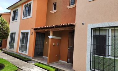 CASA EN VENTA SAUCES TEZOYUCA ESQUINA Y TERRENO PROPIO