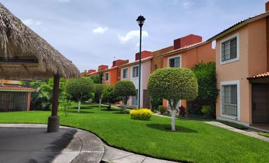 CASA EN VENTA SAUCES TEZOYUCA ESQUINA Y TERRENO PROPIO