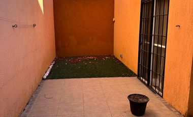 CASA EN VENTA SAUCES TEZOYUCA ESQUINA Y TERRENO PROPIO
