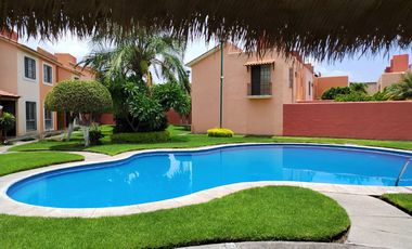 CASA EN VENTA SAUCES TEZOYUCA ESQUINA Y TERRENO PROPIO