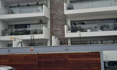 Flat 265m2 1er piso elevado