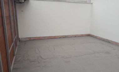 Flat 265m2 1er piso elevado