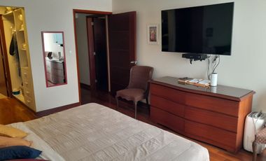 Flat 265m2 1er piso elevado