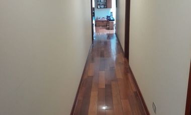 Flat 265m2 1er piso elevado