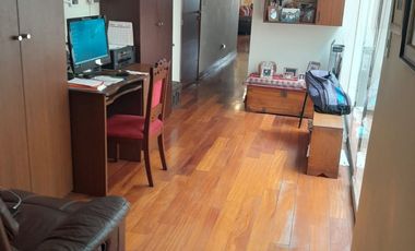 Flat 265m2 1er piso elevado