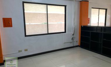 OFFICE SPACE FOR LEASE IN LAS PIÑAS