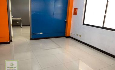 OFFICE SPACE FOR LEASE IN LAS PIÑAS
