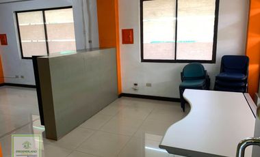 OFFICE SPACE FOR LEASE IN LAS PIÑAS