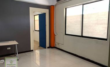 OFFICE SPACE FOR LEASE IN LAS PIÑAS