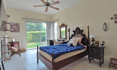 EN VENTA CASA DE UN SOLO NIVEL EN SANTAGUEDA
