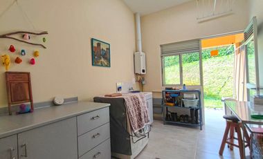EN VENTA CASA DE UN SOLO NIVEL EN SANTAGUEDA